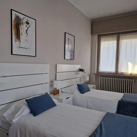 Pensión Bgy Airport House 3*
